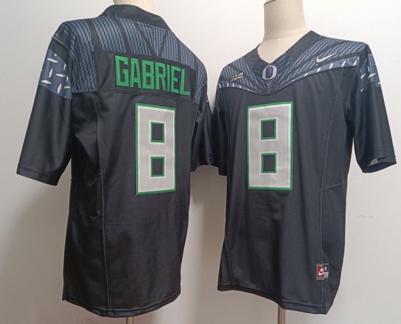 Men's Oregon Ducks #8 Dillon Gabriel Black FUSE Nike Limited NCAA Football Stitched Jersey